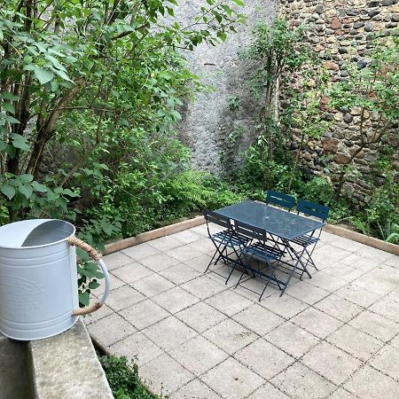 Appartement Au Coeur D'Espalion La Cabane Du Lot Bagian luar foto